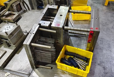 In-House Mold Tooling Workshop