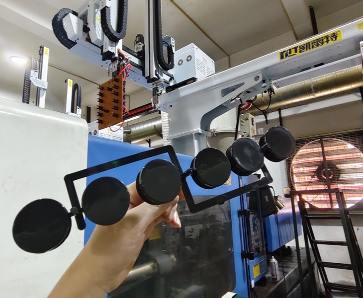 Stainless Steel for Corrosion-Sensitive Tooling