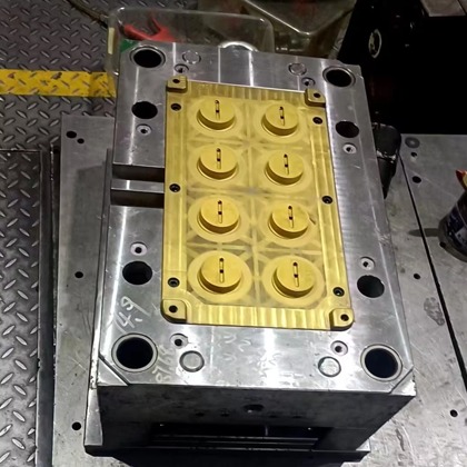 8 Cavity Molds