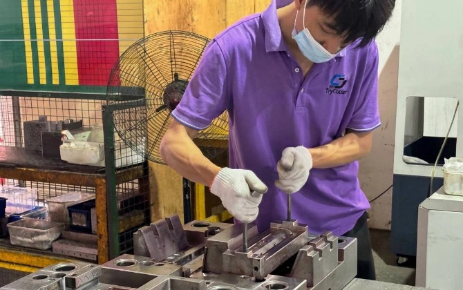 Custom Injection Mold Making